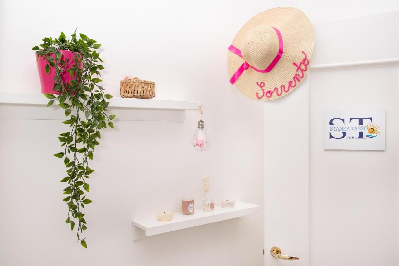 Stanza Tasso - De Vivo Realty Sorrento Bed & Breakfast Luaran gambar
