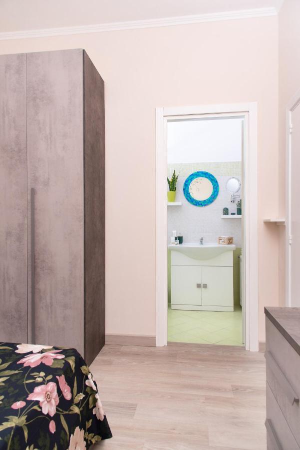 Stanza Tasso - De Vivo Realty Sorrento Bed & Breakfast Luaran gambar